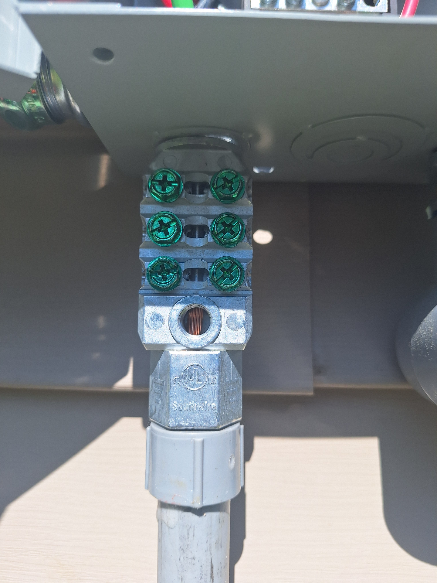 Grounding Lug Connection